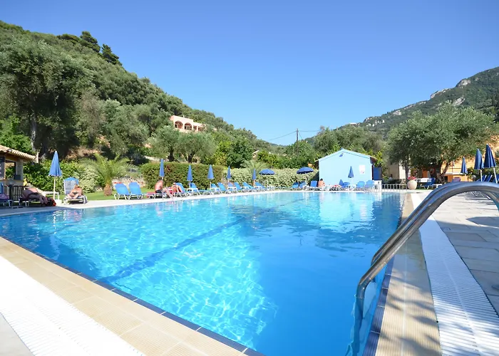 Agios Gordios (Corfu) hotels near Achilleion