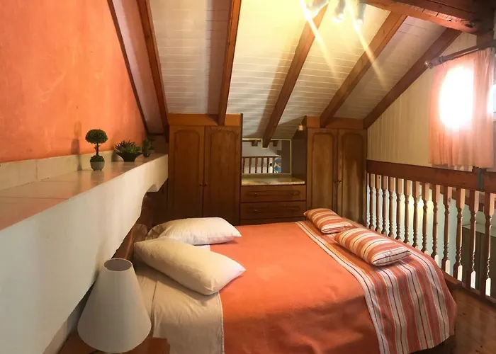 Agios Gordios Stevens On The Hill Apartment