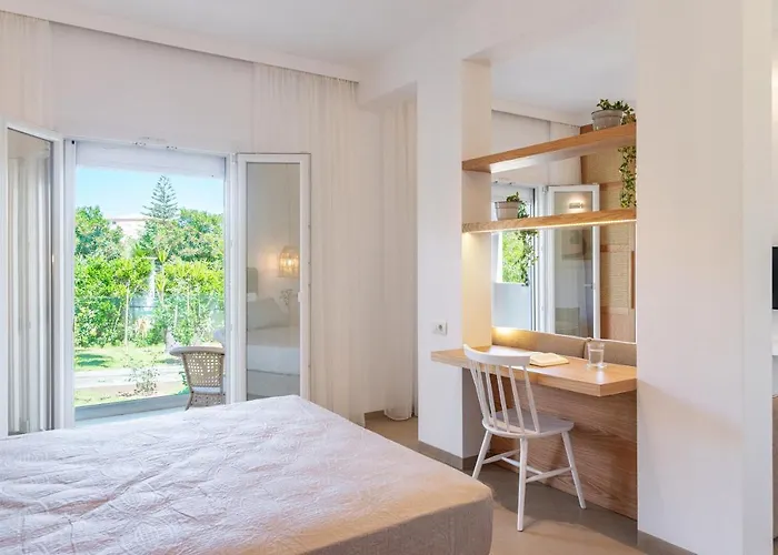 Pet friendly Christa Luxury Apartments Kavos
